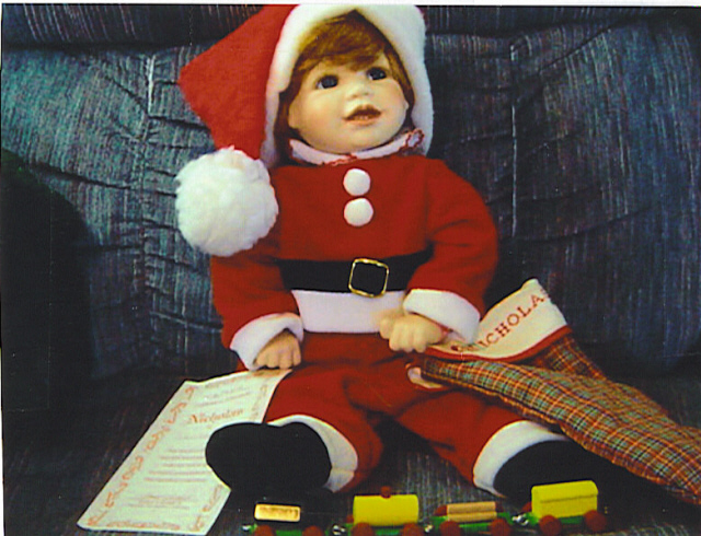 Victoria Ashlea Doll Garnet